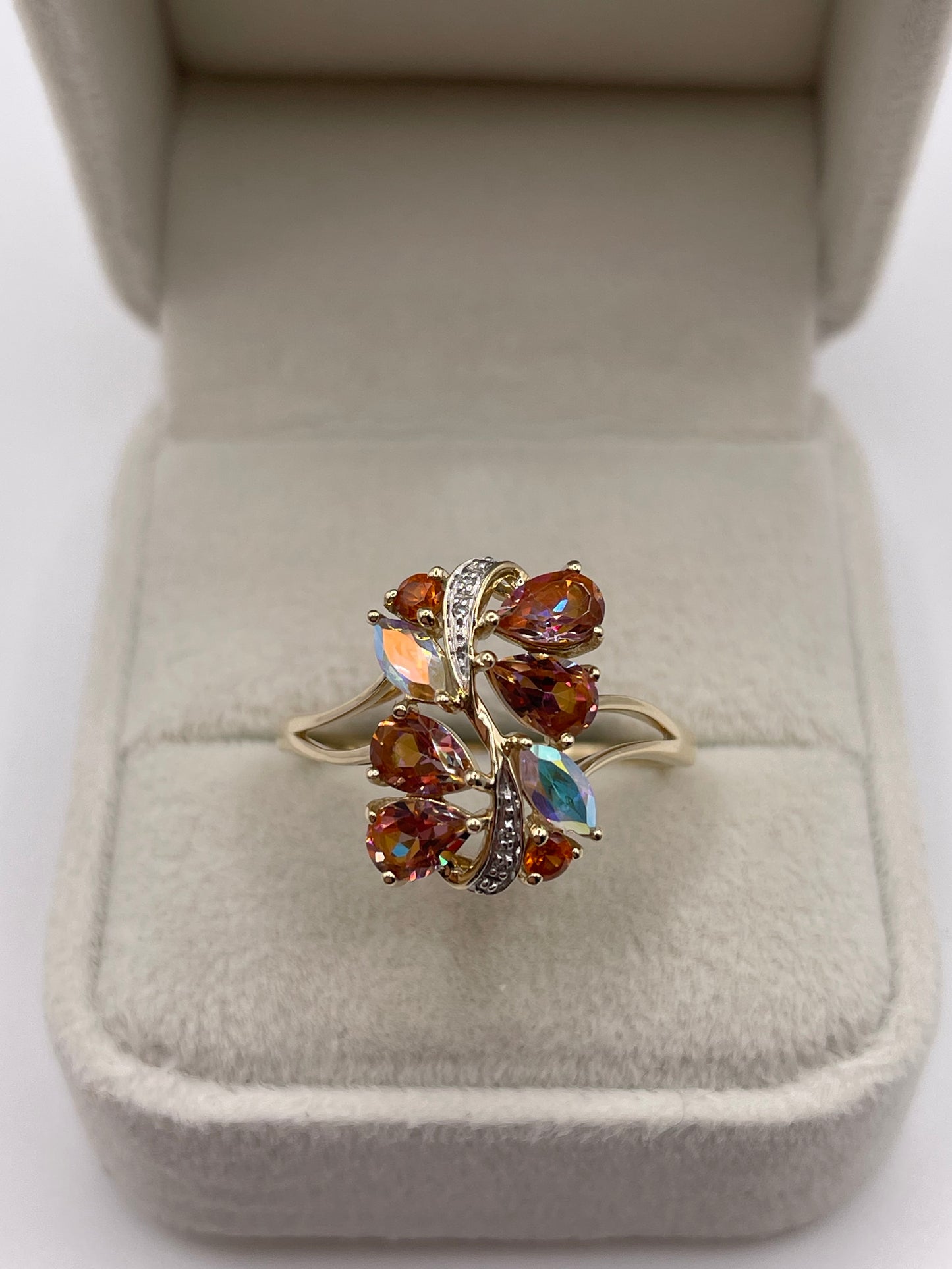 9ct gold topaz and diamond ring