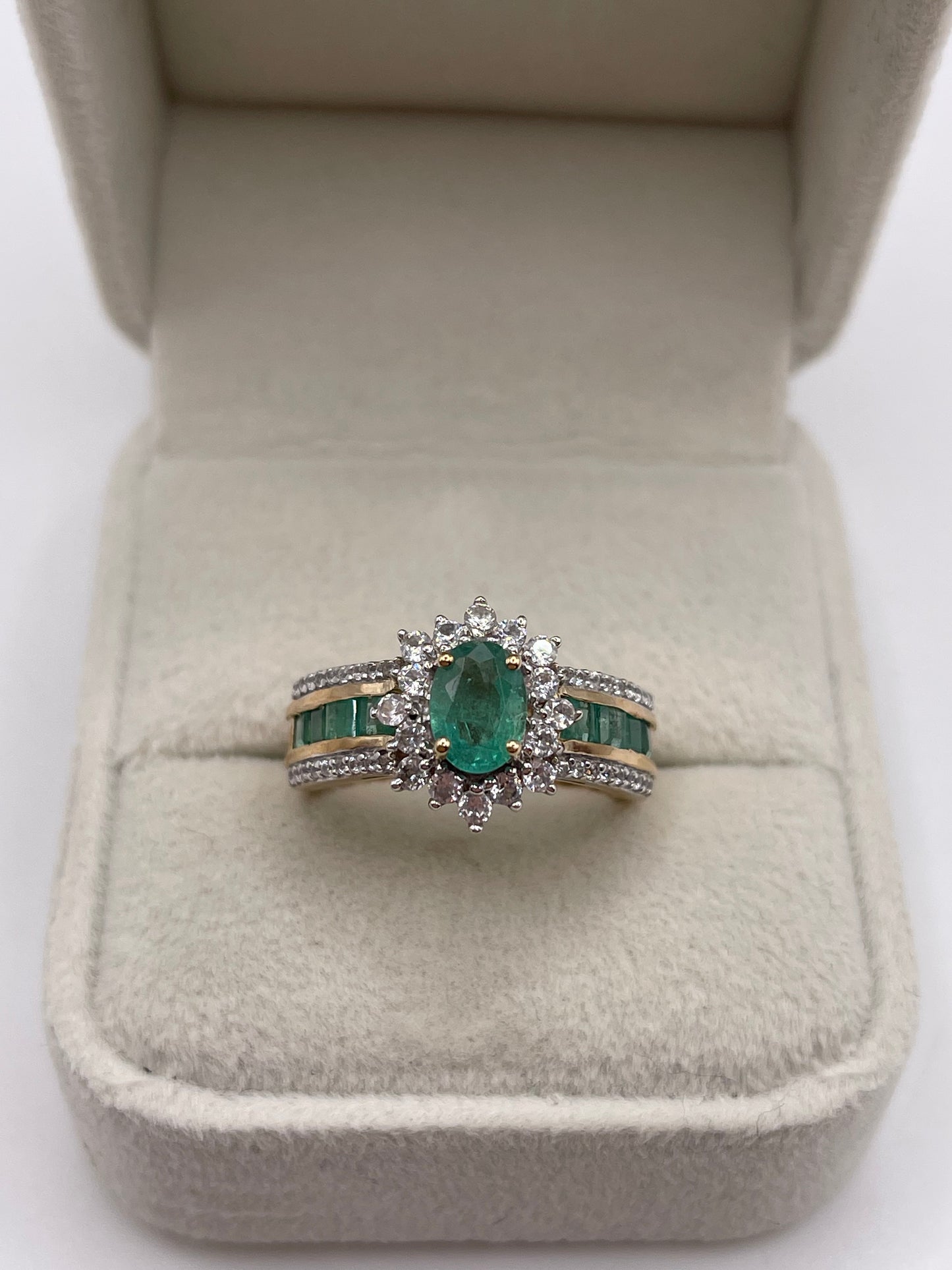 9ct gold emerald and zircon ring