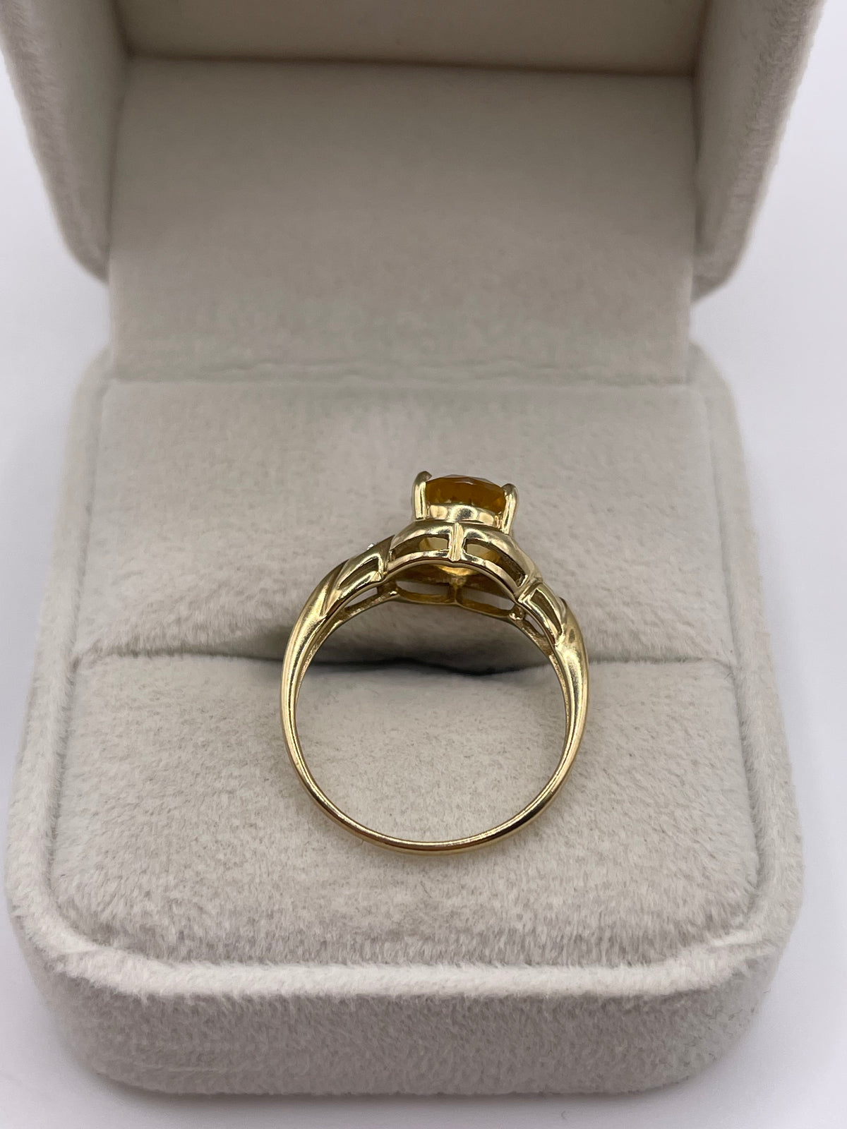 9ct gold citrine and diamond ring