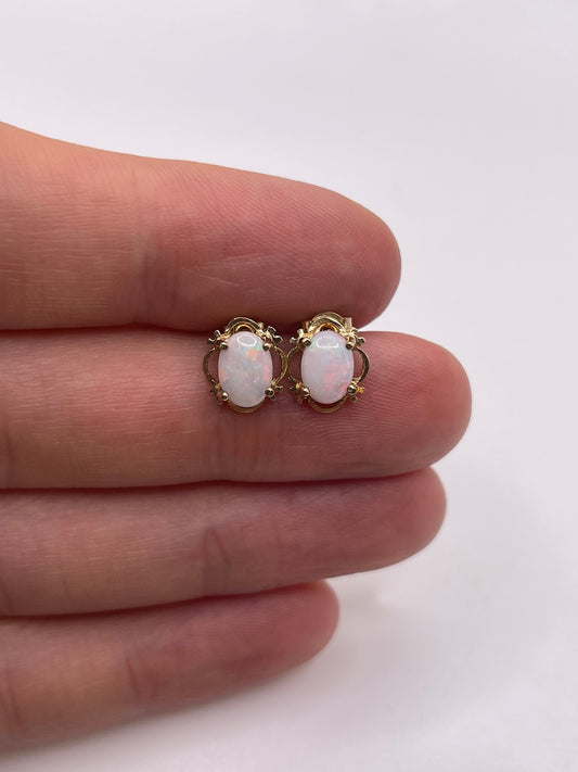 9ct gold opal earrings