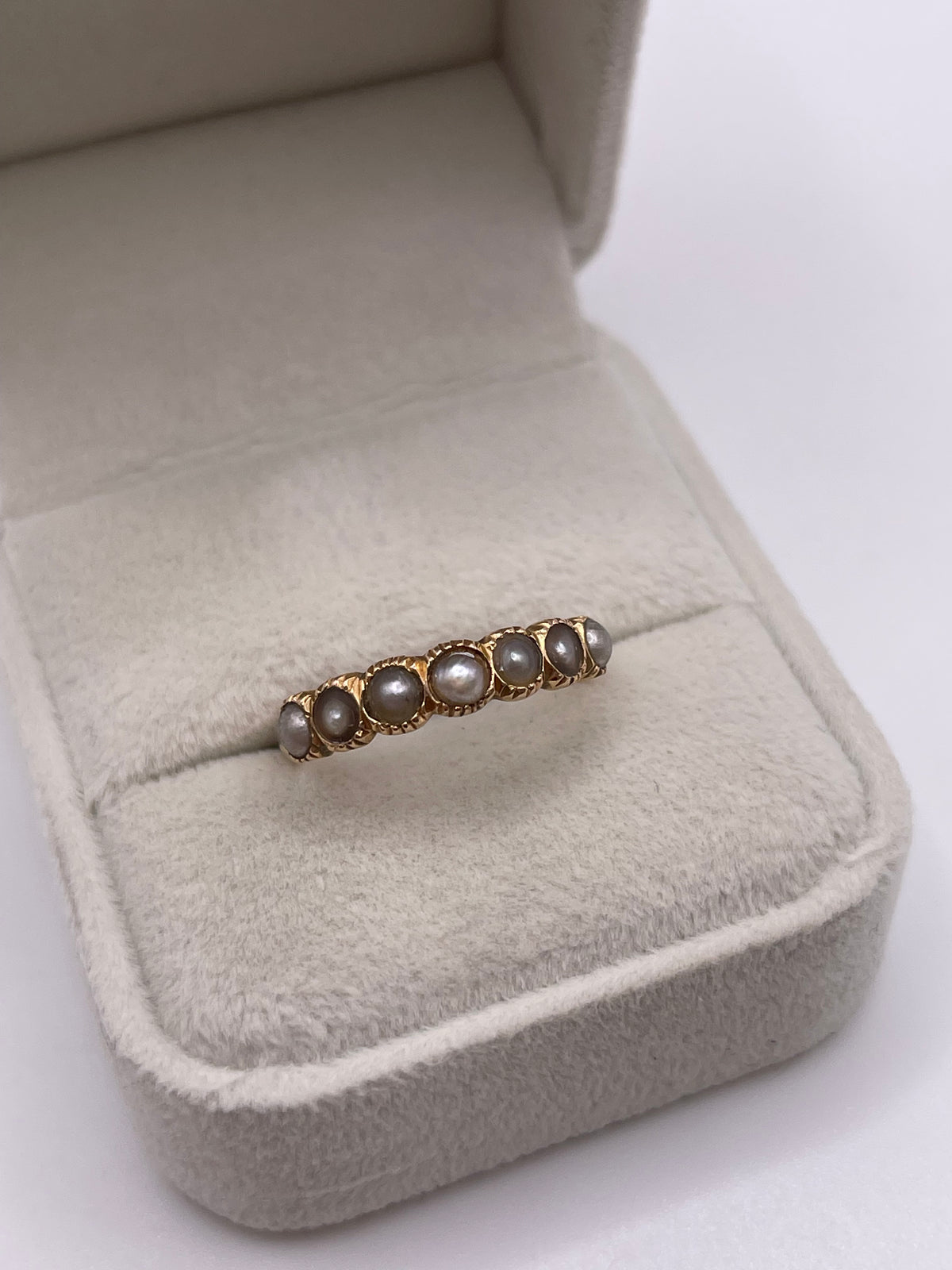 Antique 15ct rose gold pearl ring