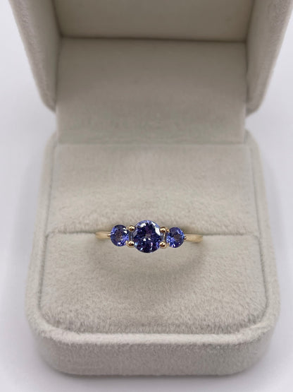 9ct gold tanzanite ring
