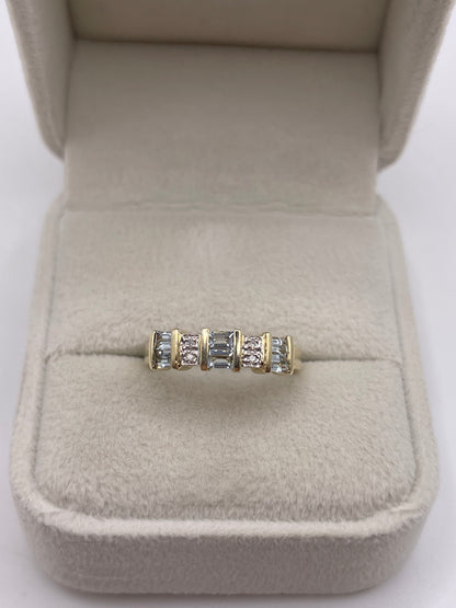 9ct gold aquamarine and diamond ring