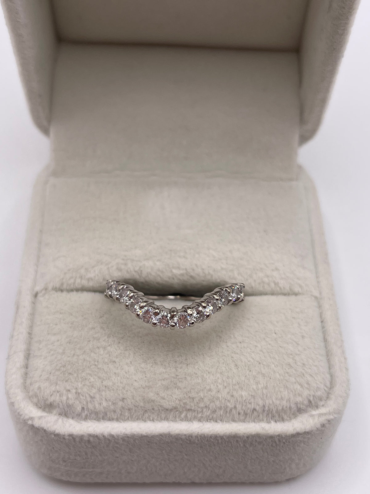 18ct white gold diamond wishbone ring