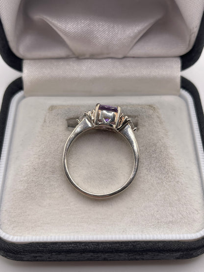 Silver amethyst ring