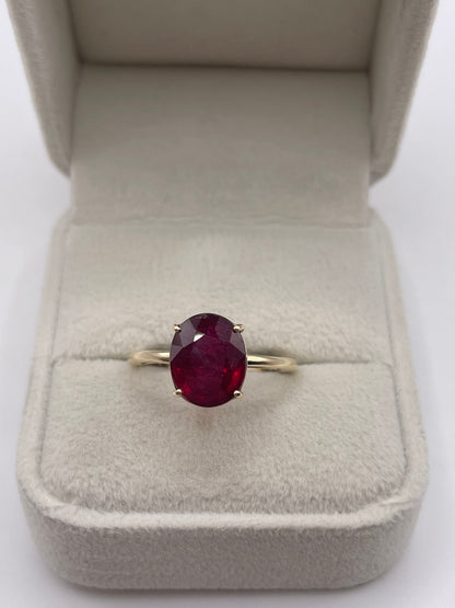 9ct gold ruby ring