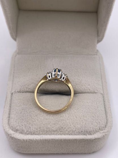 9ct gold aquamarine and diamond ring