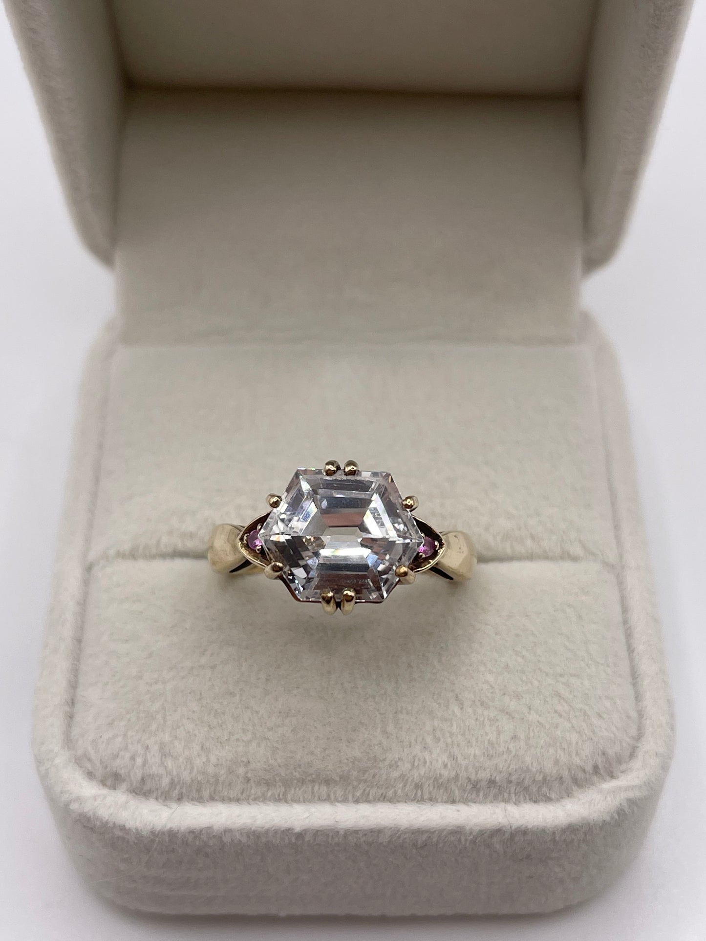 9ct gold zircon and pink sapphire ring