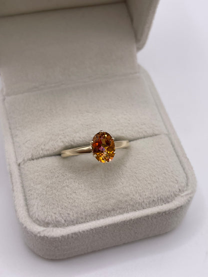 9ct gold topaz ring
