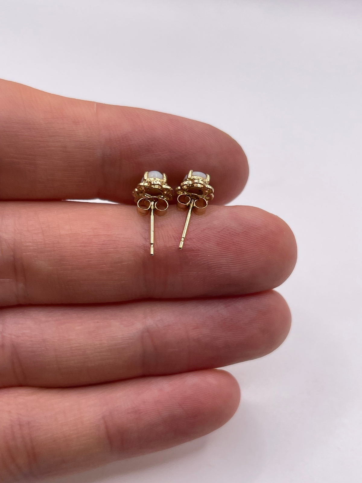 9ct gold opal earrings