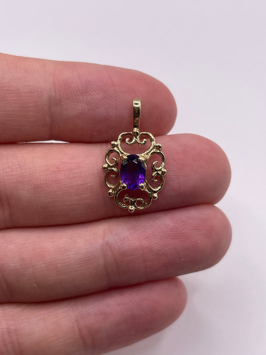 9ct gold amethyst pendant