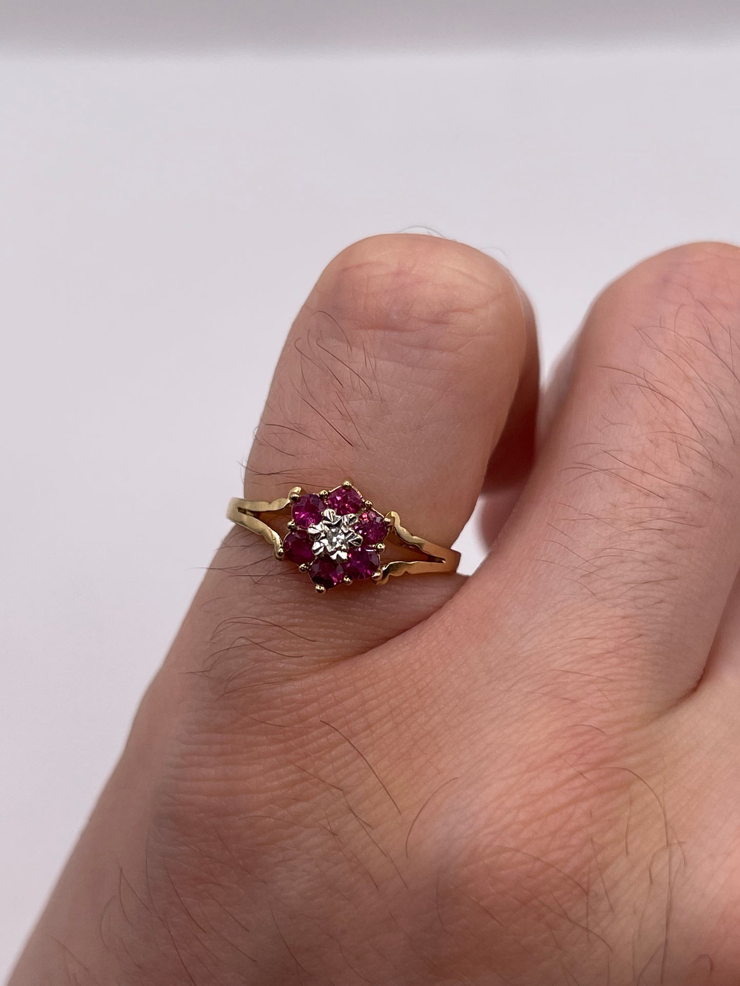 9ct gold ruby and diamond ring