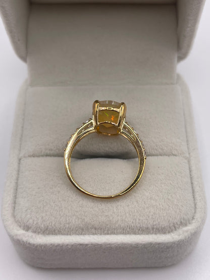 9ct gold opal and zircon ring