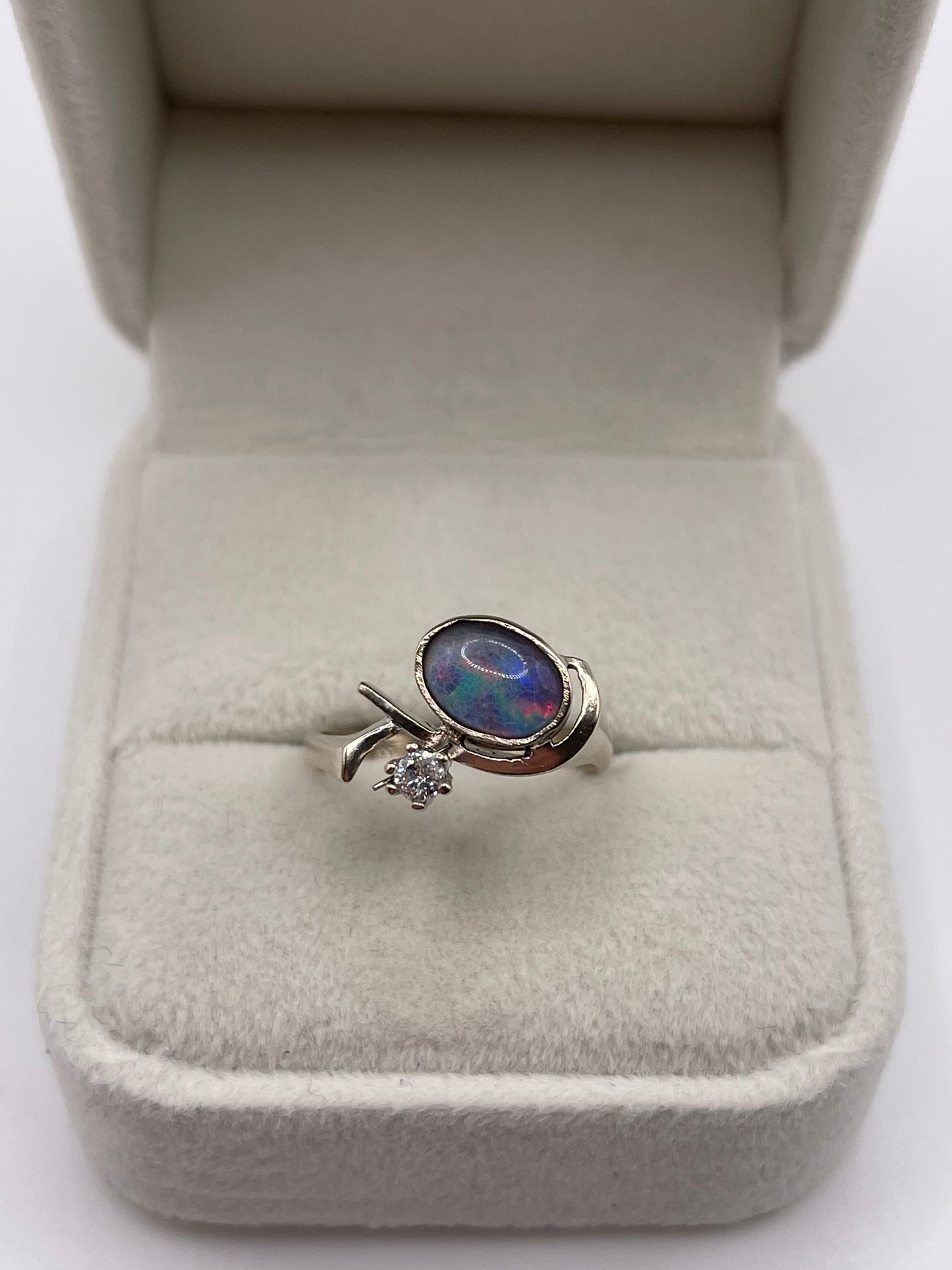 14ct white gold opal triplet and diamond ring