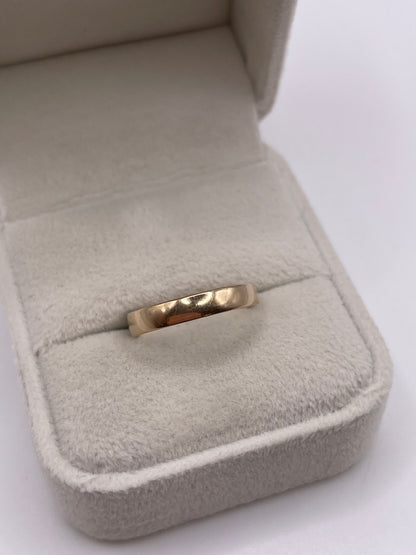 9ct gold band