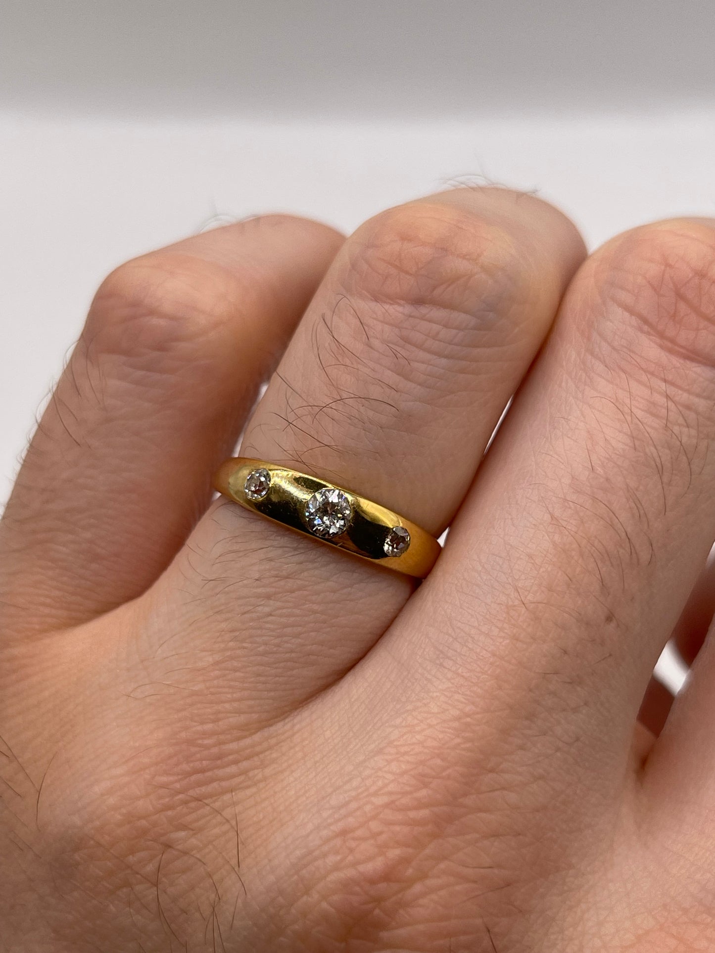 Antique 18ct gold diamond gypsy ring