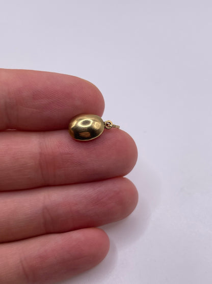 9ct gold coffee bean charm