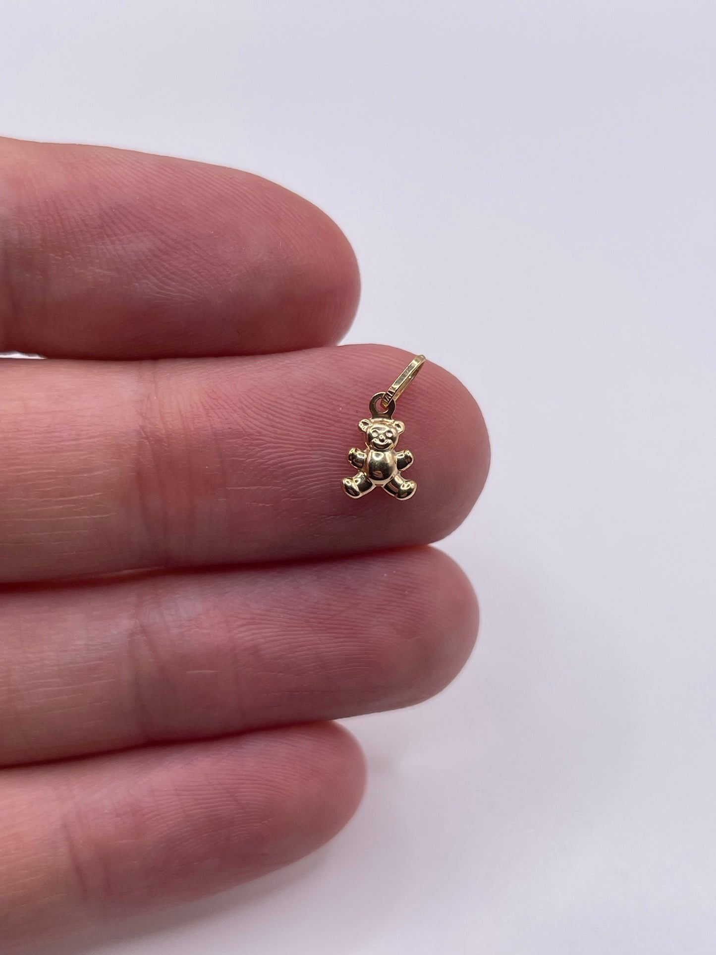 9ct gold teddy bear charm