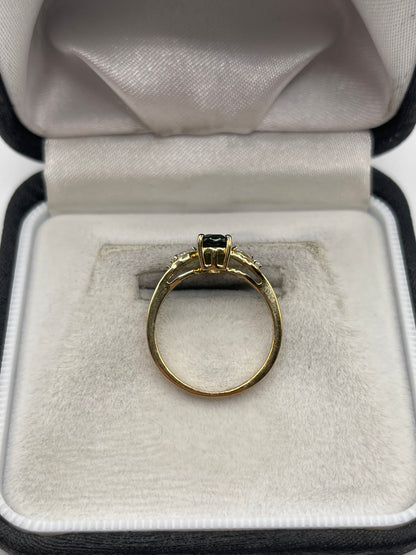 9ct gold diopside and zircon ring