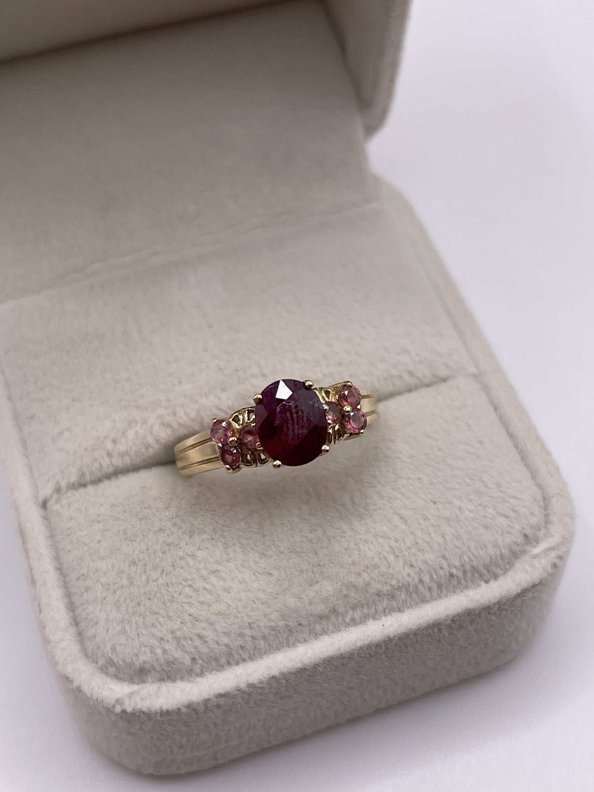 9ct gold ruby and tourmaline ring