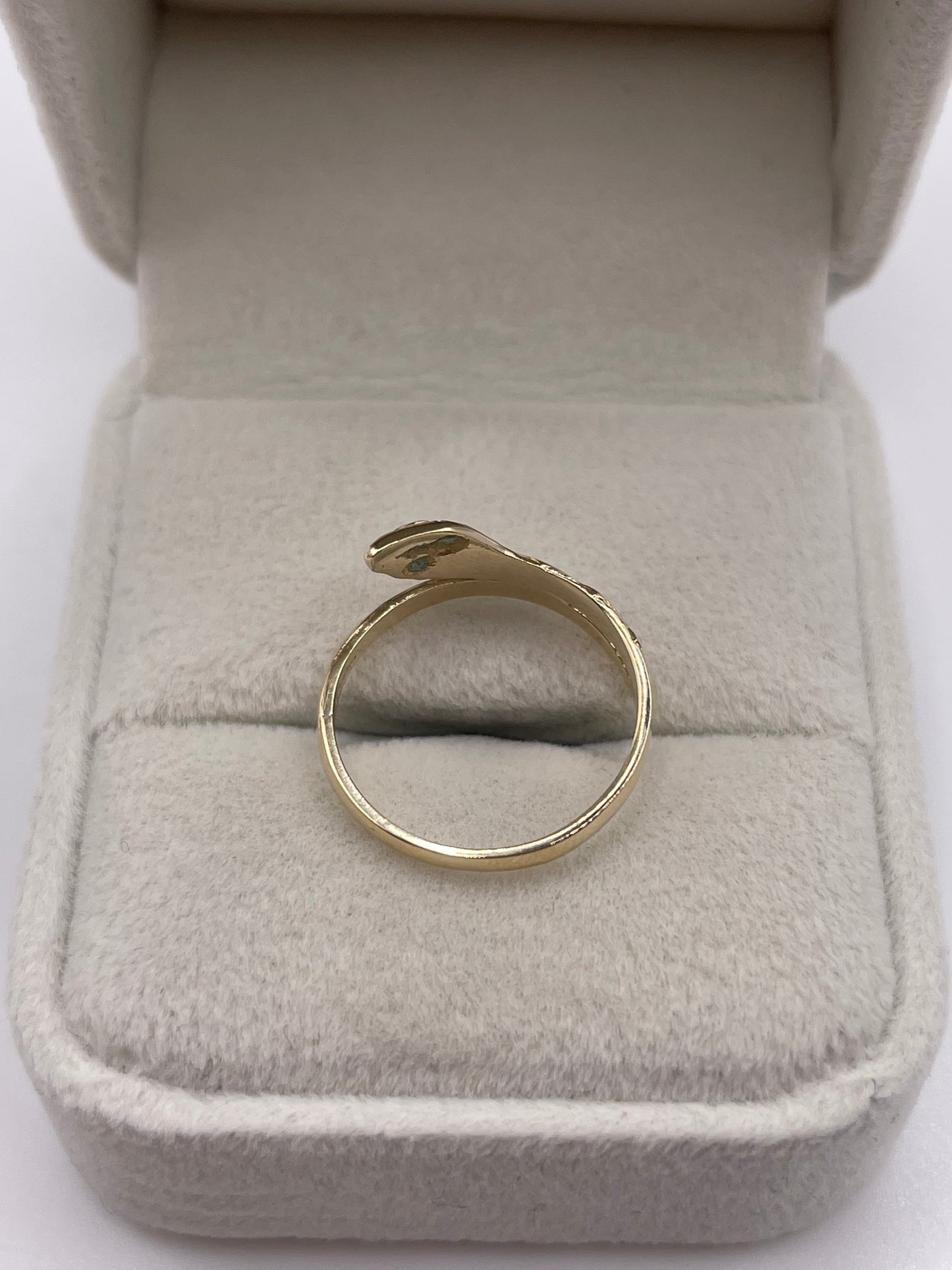 9ct gold emerald snake ring
