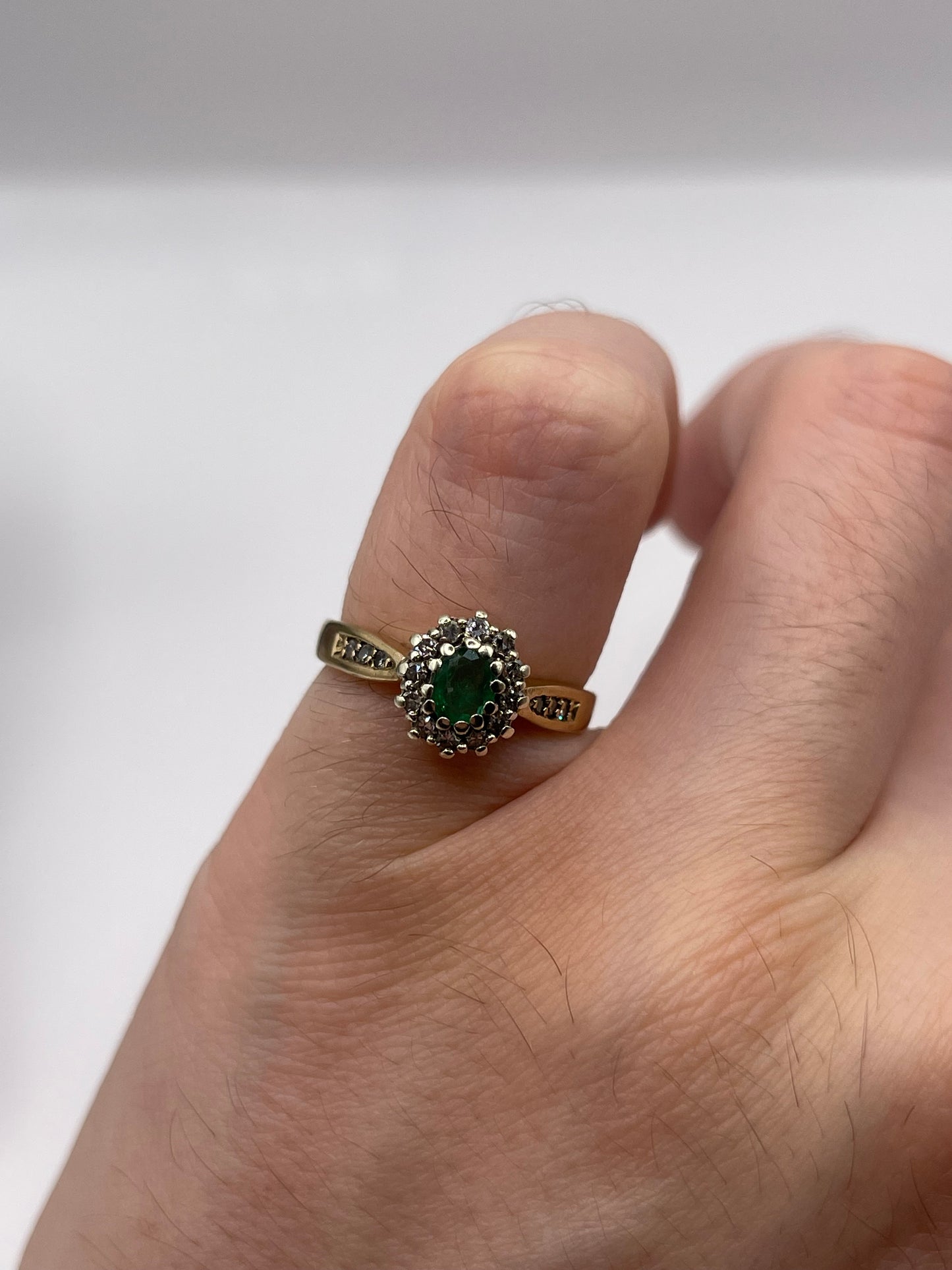 9ct gold emerald and diamond ring