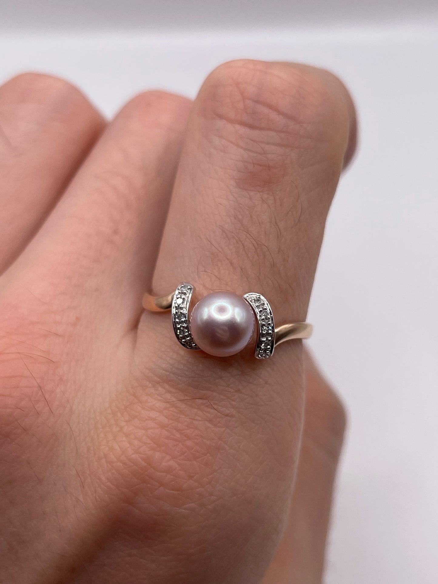 9ct rose gold pearl and diamond ring
