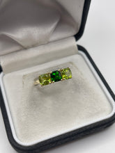 Load image into Gallery viewer, 9ct gold diopside and peridot ring
