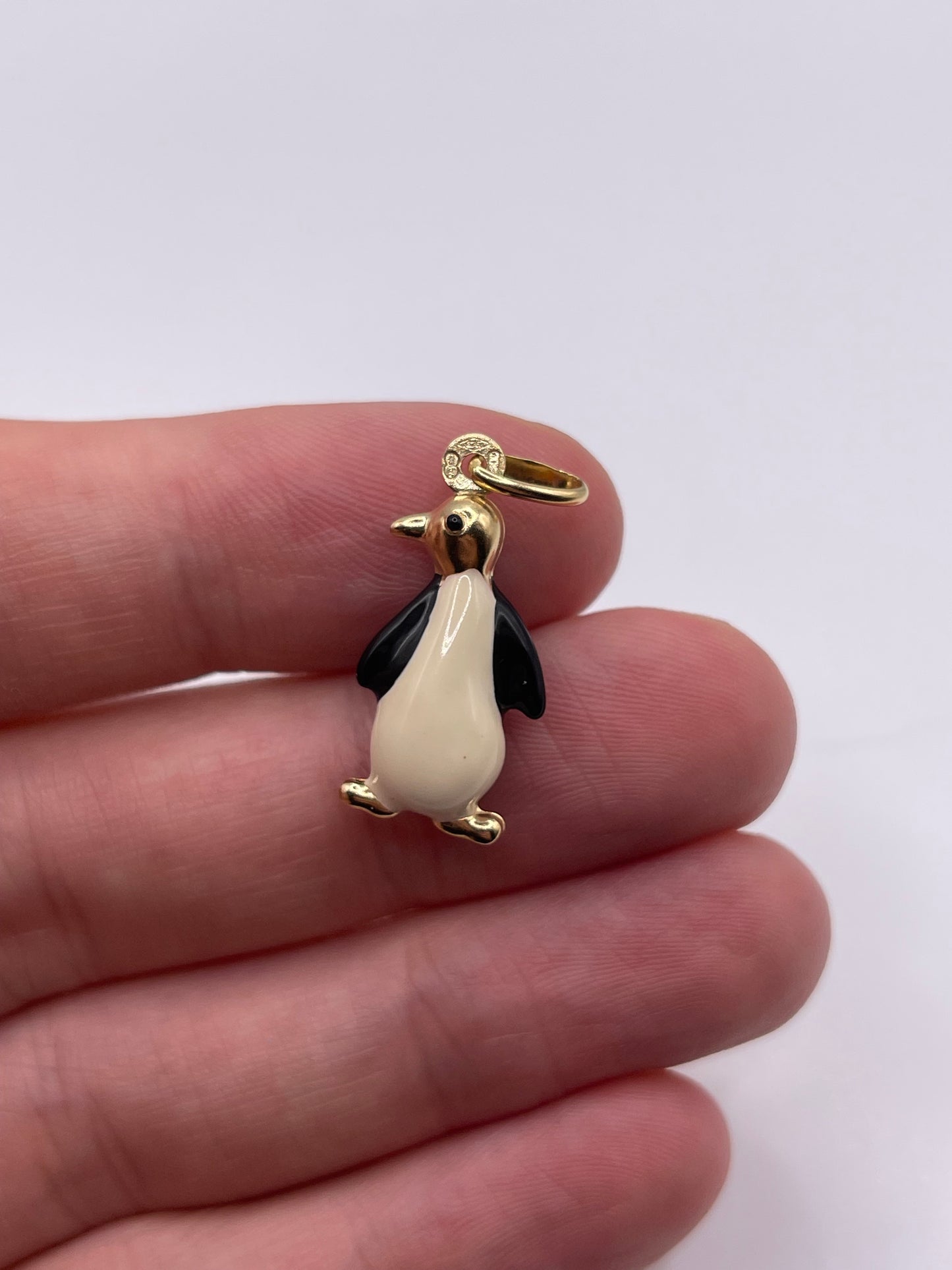 9ct gold enamel penguin charm