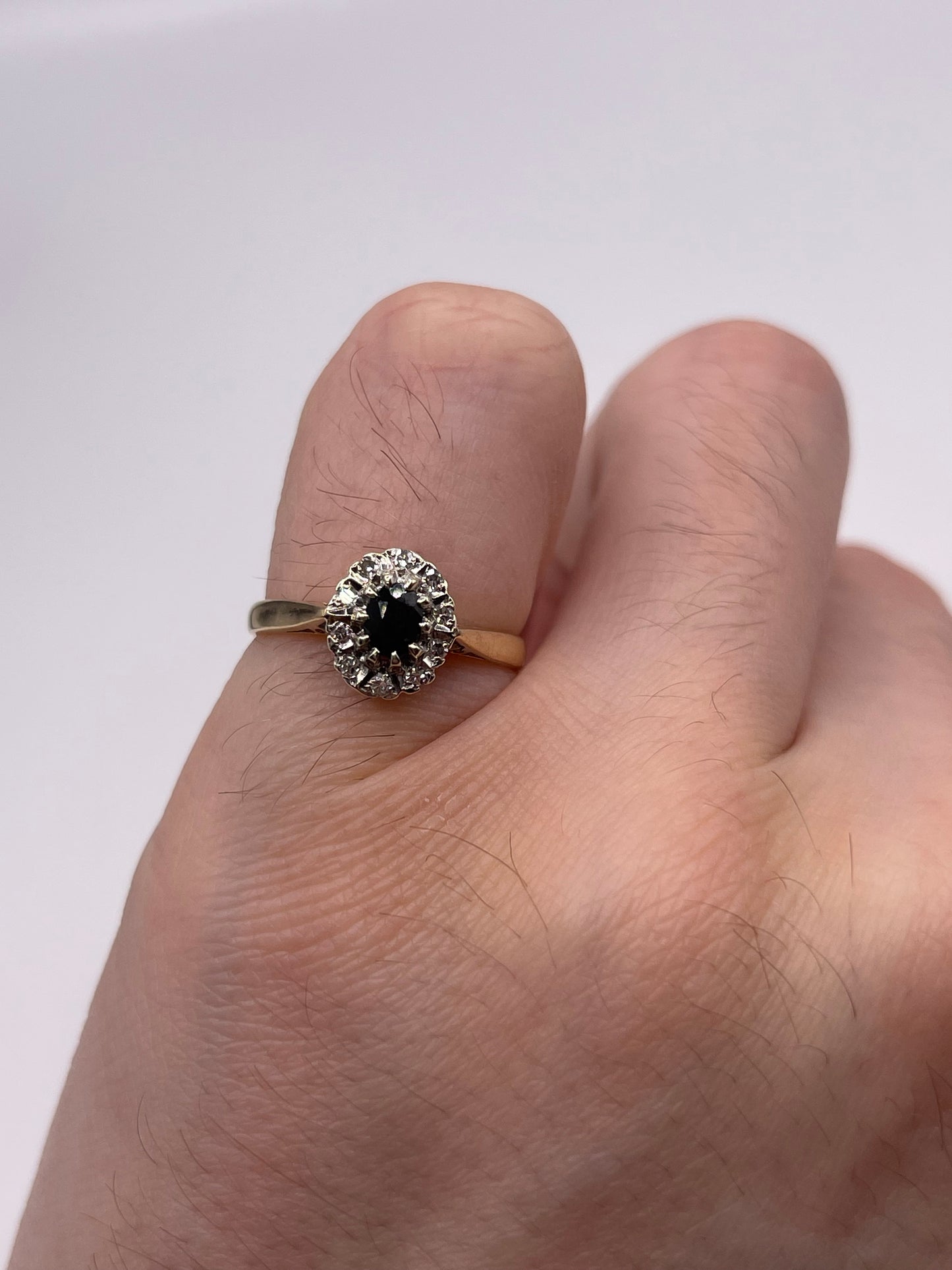 9ct gold sapphire and diamond ring