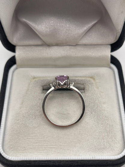 9ct white gold kunzite and zircon ring