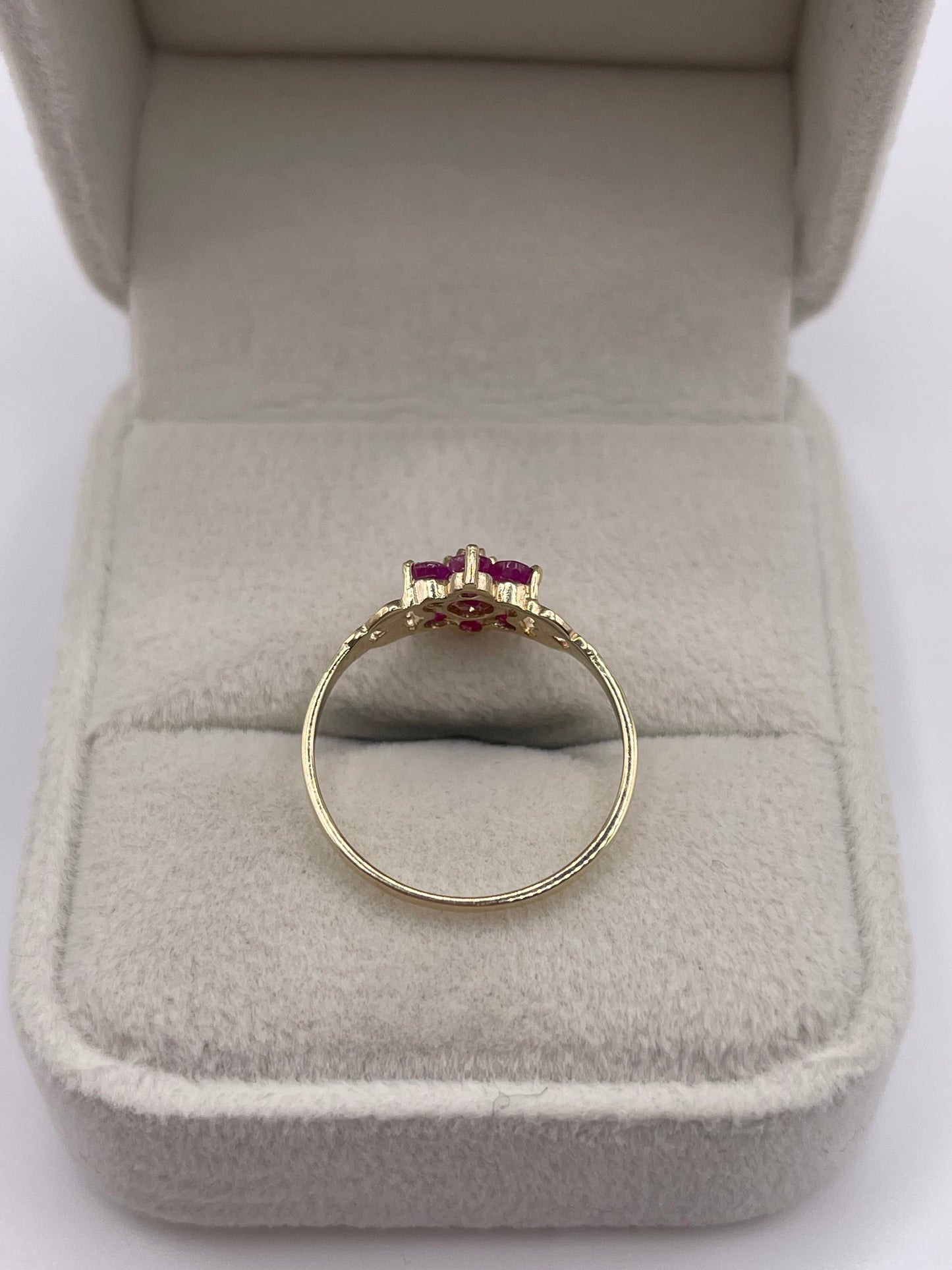 9ct gold ruby cluster ring