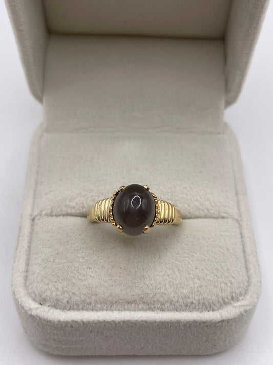 9ct gold grey moonstone ring