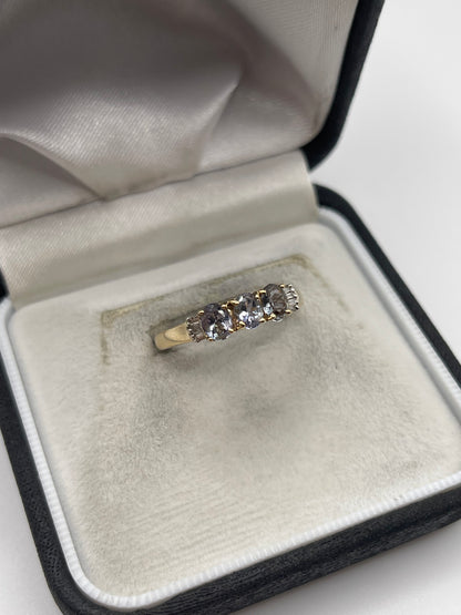 9ct gold tanzanite and diamond ring