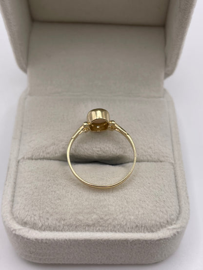 9ct gold opal ring
