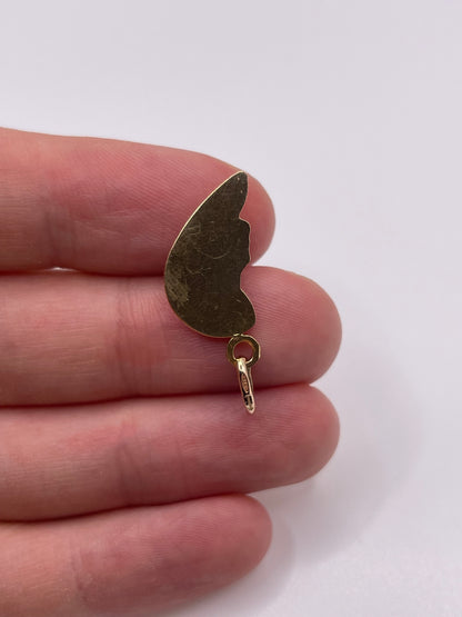 9ct gold portrait pendant