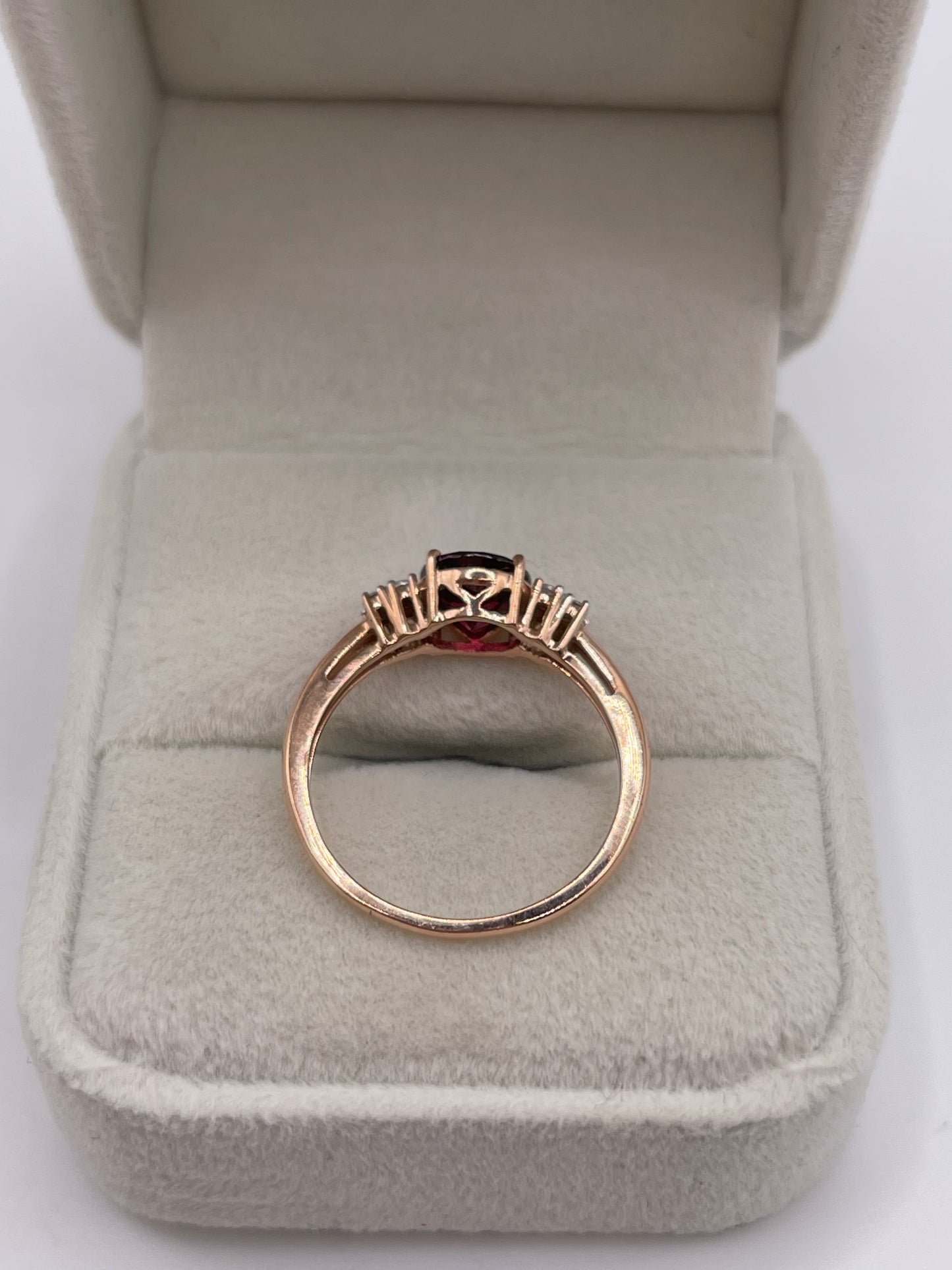 9ct rose gold garnet and zircon ring