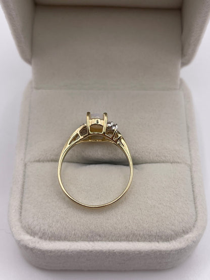 9ct gold opal and diamond ring