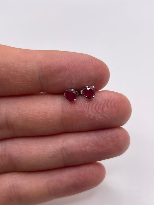 9ct white gold ruby earrings