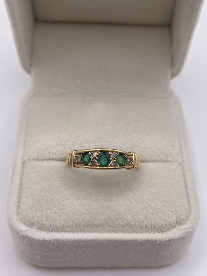 9ct gold emerald and diamond ring