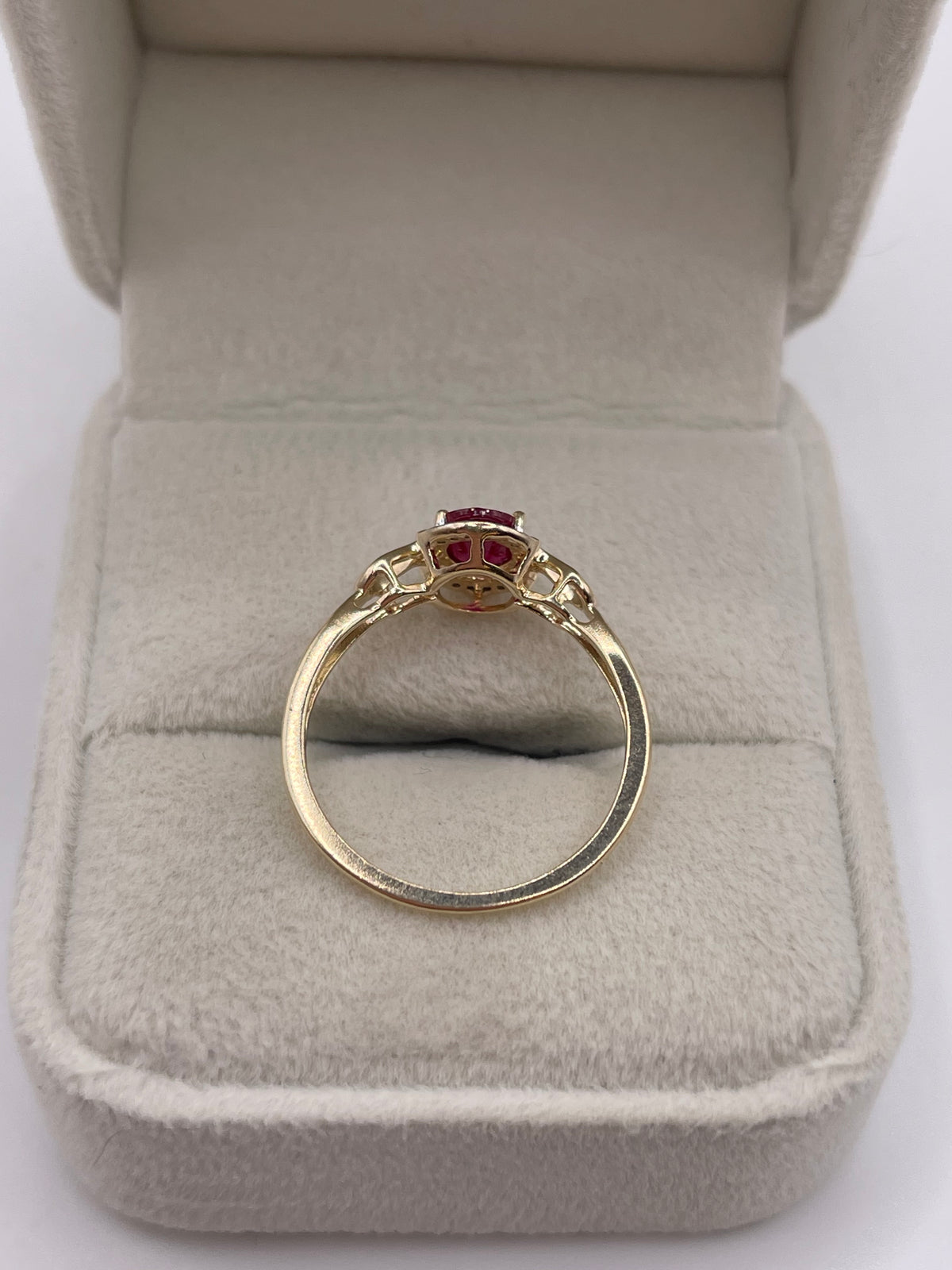 9ct gold ruby and diamond ring