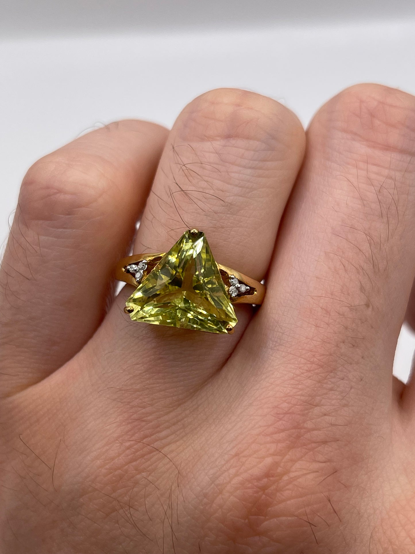 9ct gold lemon quartz and diamond ring