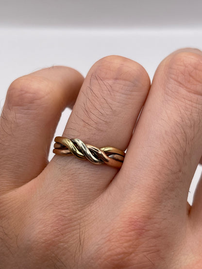 9ct tri gold ring