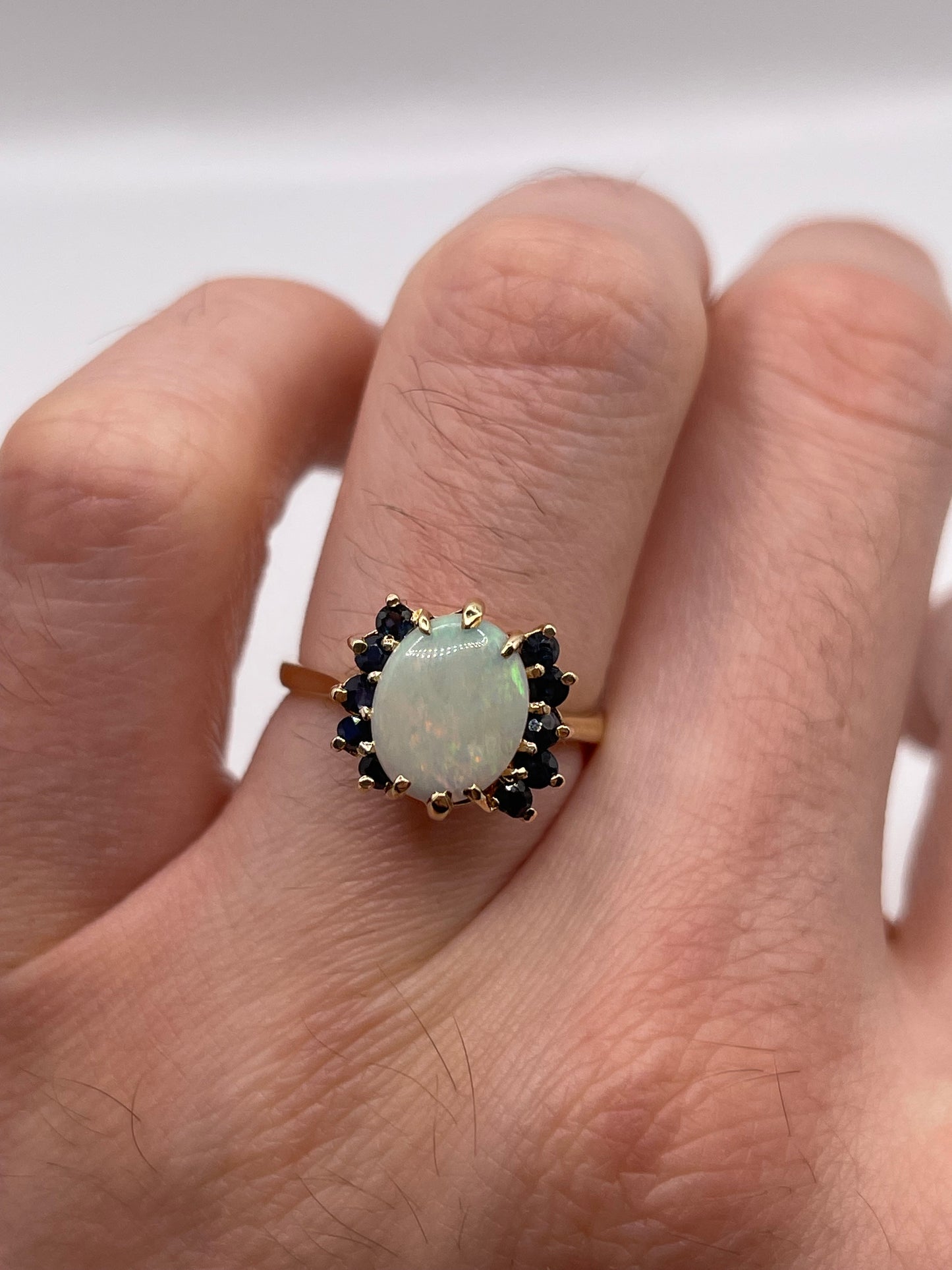 9ct gold opal and sapphire ring