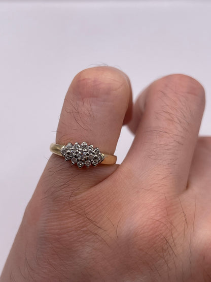 9ct gold diamond cluster ring
