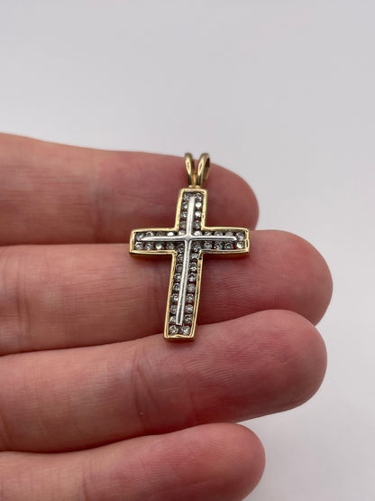 9ct gold 54 point diamond cross pendant