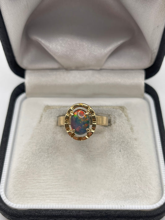 9ct gold black opal triplet ring
