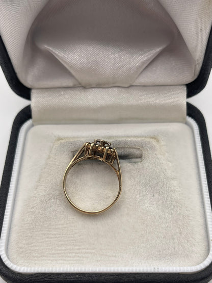 9ct gold sapphire and diamond ring