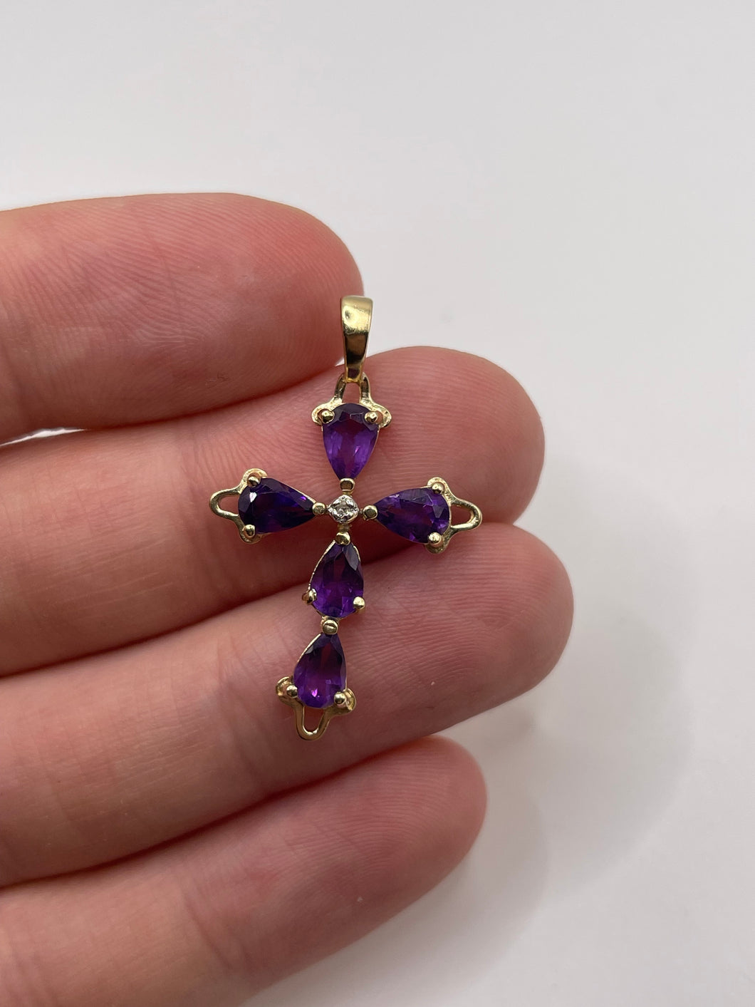 9ct gold amethyst and diamond cross pendant