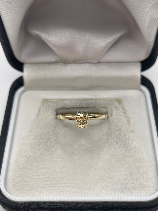 9ct gold skull ring